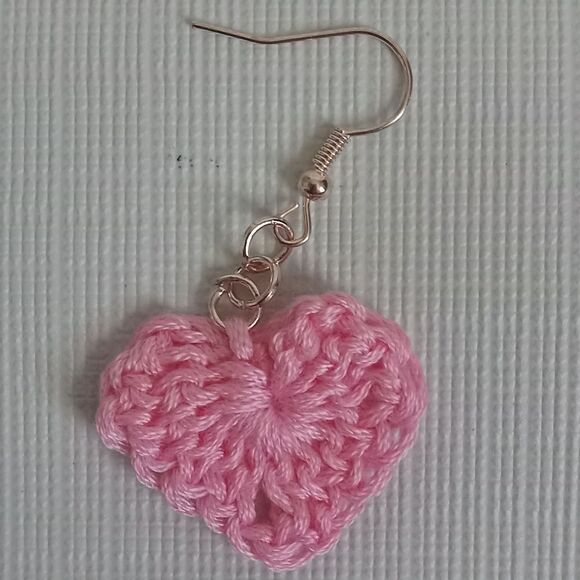 Mini Red and Pink Heart Shape Lightweight Crochet Dangle Style Handmade Earrings - Picture 7 of 8
